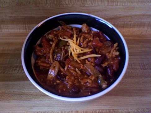 Low-Fat Turkey Chili (under 300 calories!)