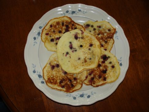 Light Blueberry Banana Pancakes