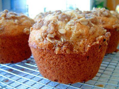Applesauce Oatmeal Muffins