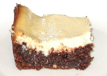 Fudgy Mint Cheesecake Bars