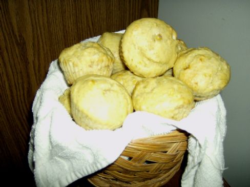 Moist and Light Banana Cupcakes