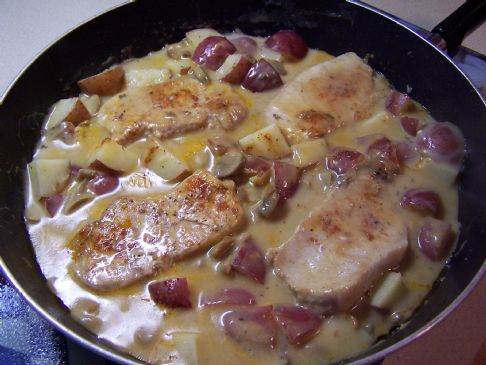 Paula's Ranch Style Pork Chops & Potatoes in a Skillet