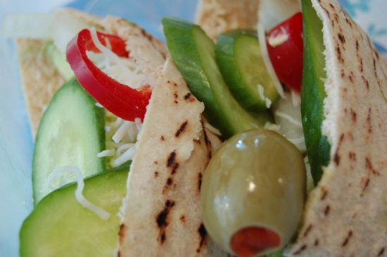 salad in pita