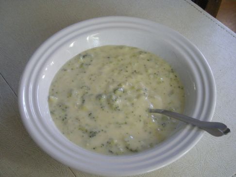 Creamy Broccoli Cheese Soup